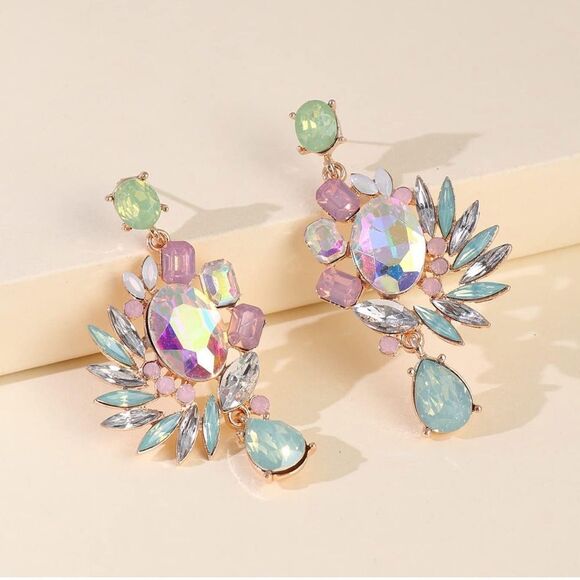 Dynasty Aurora Borealis Crystal Cluster Earrings - Picture 1 of 10